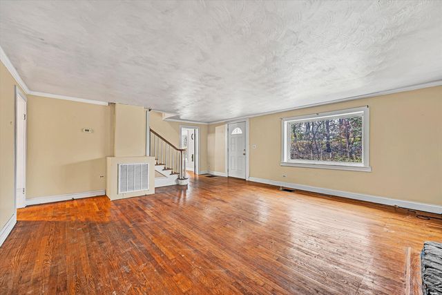 4714 Tobey RD, Salem, VA 24153