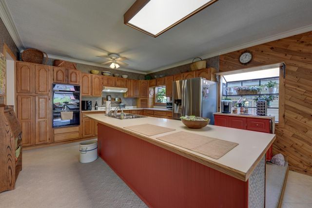 1026 Atchison Street, Sealy, TX 77474