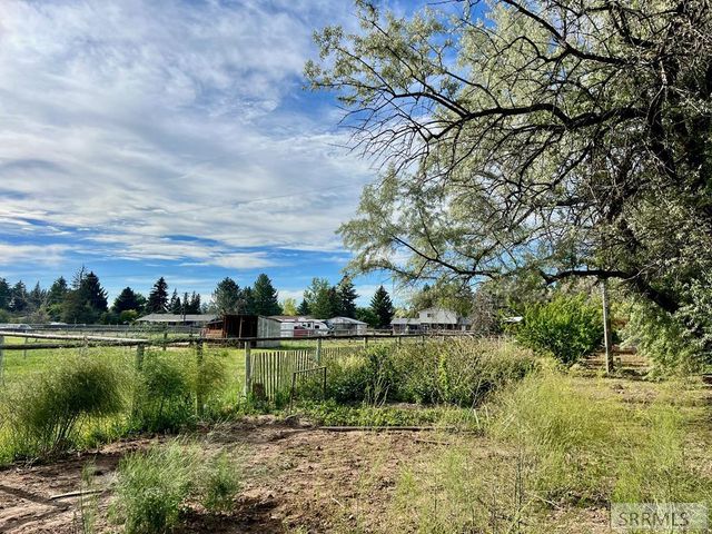 3785 E Wanda Street, Ammon, ID 83406