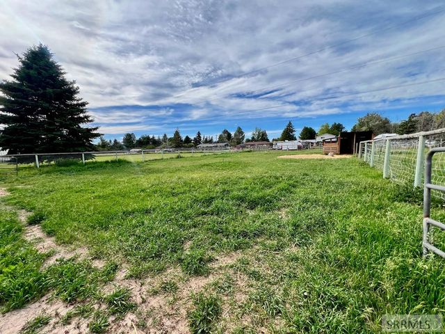 3785 E Wanda Street, Ammon, ID 83406