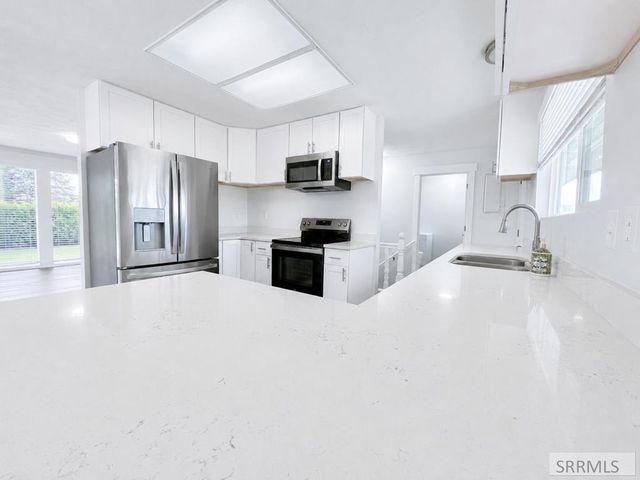 3785 E Wanda Street, Ammon, ID 83406