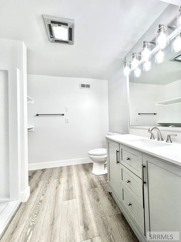 3785 E Wanda Street, Ammon, ID 83406