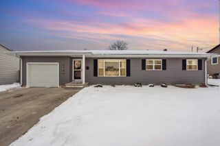1142 Columbus Drive, Waterloo, IA 50702