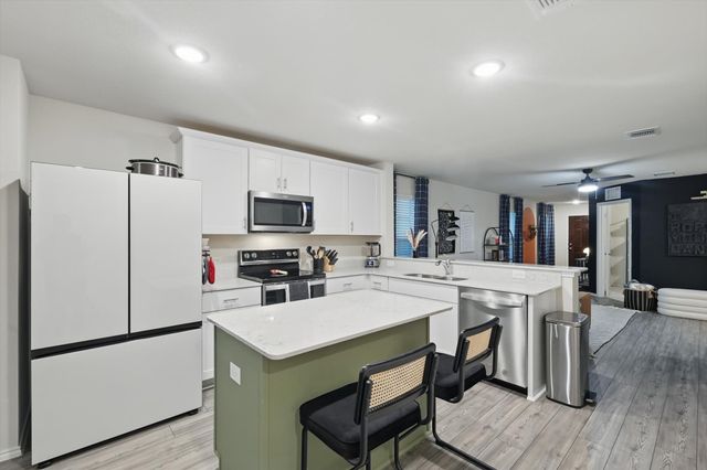 850 Ozark Path, Princeton, TX 75407