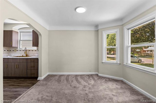 7910 Orchard Avenue, Dearborn, MI 48126