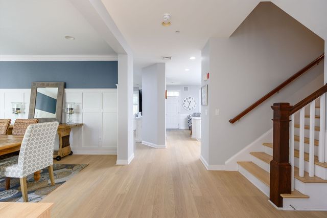 160 Uss Stayner, Hingham, MA 02043