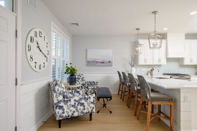 160 Uss Stayner, Hingham, MA 02043