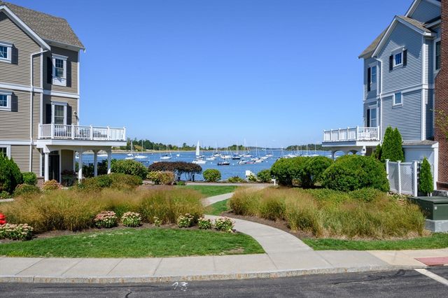 160 Uss Stayner, Hingham, MA 02043