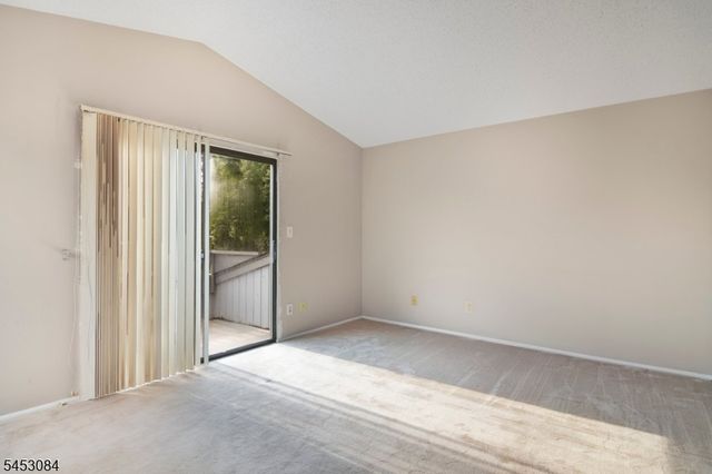 252 Drake Ln, Roxbury Twp., NJ 07852
