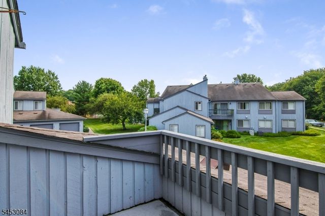 252 Drake Ln, Roxbury Twp., NJ 07852