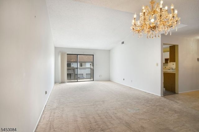 252 Drake Ln, Roxbury Twp., NJ 07852