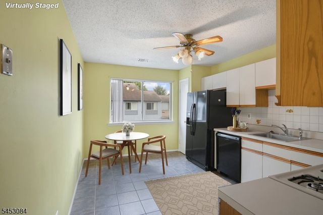 252 Drake Ln, Roxbury Twp., NJ 07852