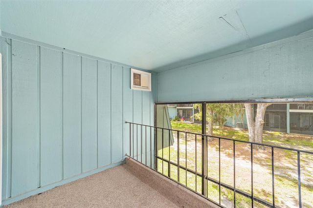 501 SW 75TH STREET H6, Gainesville, FL 32607