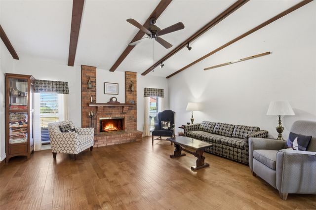 2204 Red Bluff Drive, Carrollton, TX 75007