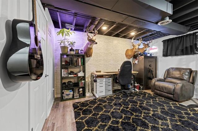 1030 Black Oak Drive, Liberty, MO 64068