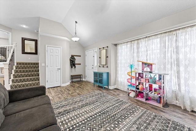 1030 Black Oak Drive, Liberty, MO 64068