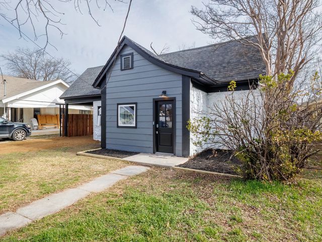 1610 1st Street, Brownwood, TX 76801