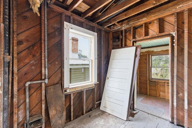 1130 King Street, Charleston, SC 29403