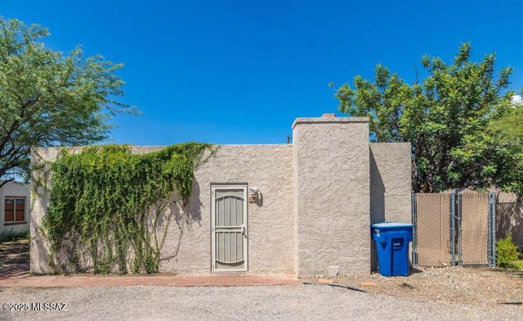 333 E Adams Street, Tucson, AZ 85705