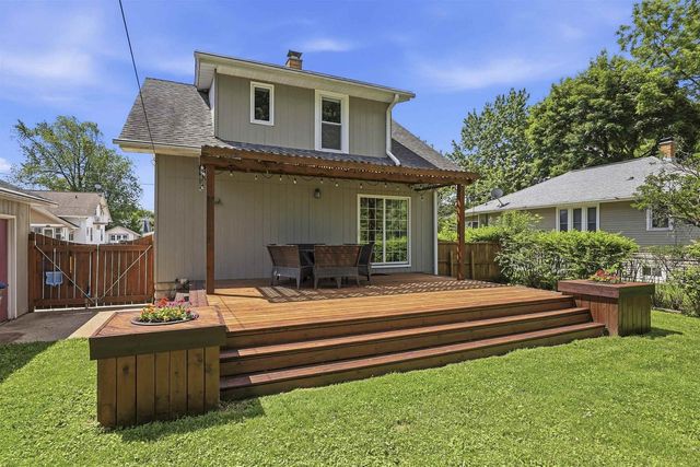 1126 W HARRIS STREET, Appleton, WI 54914