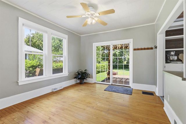 1126 W HARRIS STREET, Appleton, WI 54914