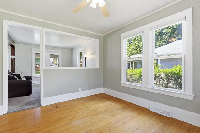 1126 W HARRIS STREET, Appleton, WI 54914