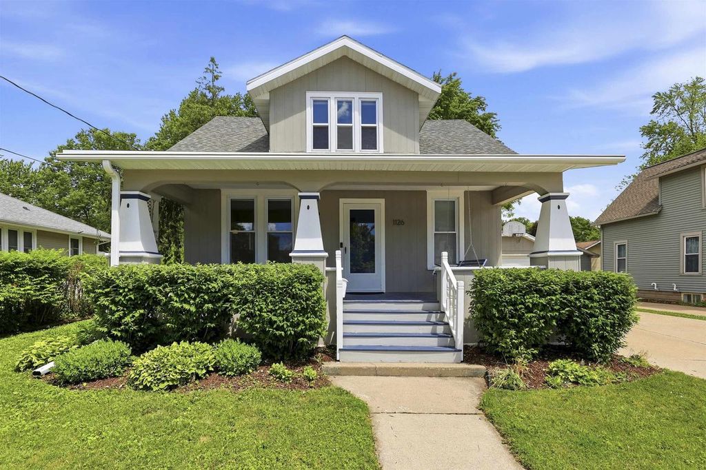 1126 W HARRIS STREET, Appleton, WI 54914