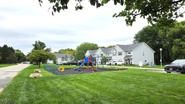 3 Druid Ln, Hardyston Twp., NJ 07419