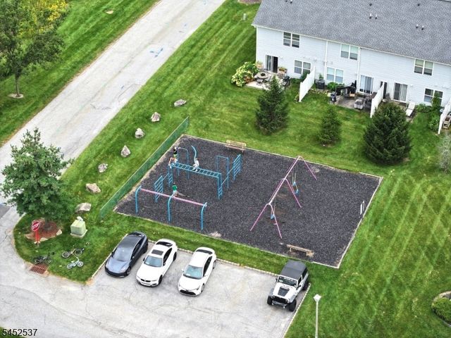 3 Druid Ln, Hardyston Twp., NJ 07419