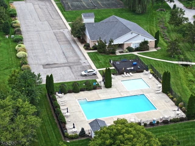 3 Druid Ln, Hardyston Twp., NJ 07419