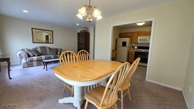 3 Druid Ln, Hardyston Twp., NJ 07419