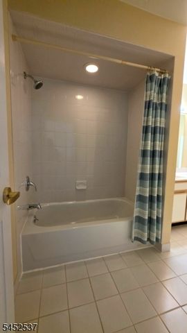 3 Druid Ln, Hardyston Twp., NJ 07419