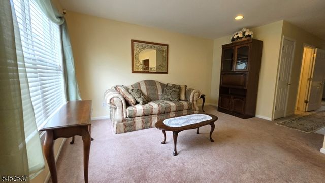 3 Druid Ln, Hardyston Twp., NJ 07419