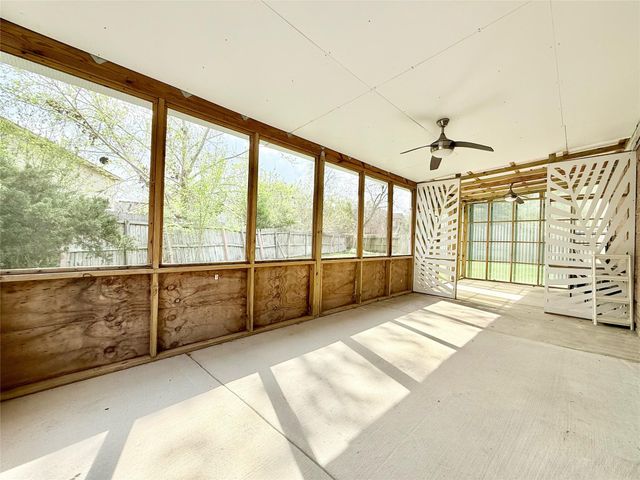 8206 Windell Lane, Houston, TX 77040