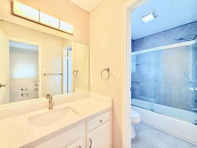 8206 Windell Lane, Houston, TX 77040