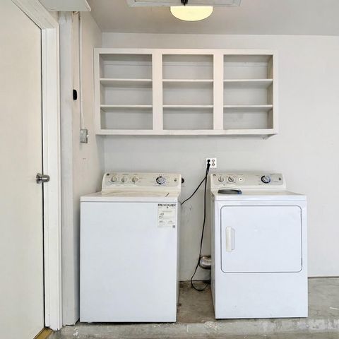 8206 Windell Lane, Houston, TX 77040