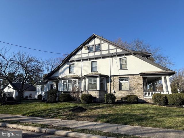 61 N BAYARD AVE, Woodbury, NJ 08096