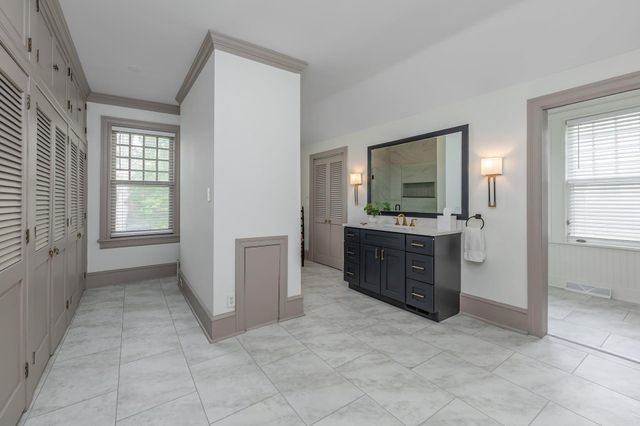 61 N BAYARD AVE, Woodbury, NJ 08096