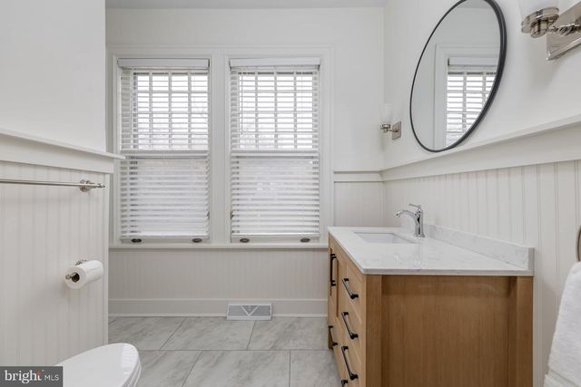 61 N BAYARD AVE, Woodbury, NJ 08096