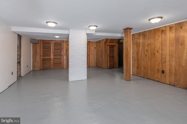 61 N BAYARD AVE, Woodbury, NJ 08096
