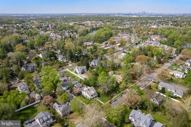 61 N BAYARD AVE, Woodbury, NJ 08096