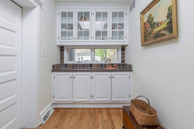 61 N BAYARD AVE, Woodbury, NJ 08096