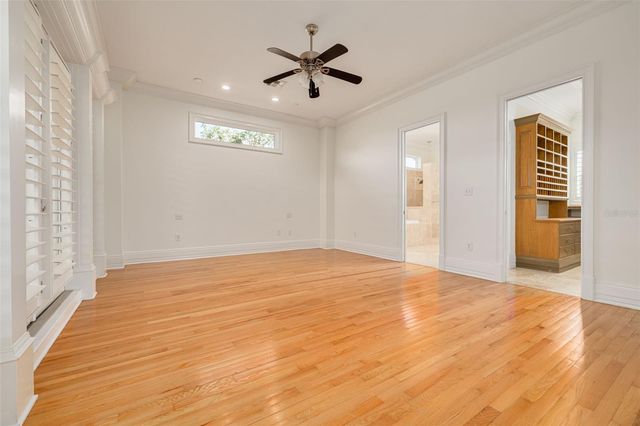 333 30TH AVENUE N, St Petersburg, FL 33704