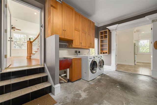 333 30TH AVENUE N, St Petersburg, FL 33704