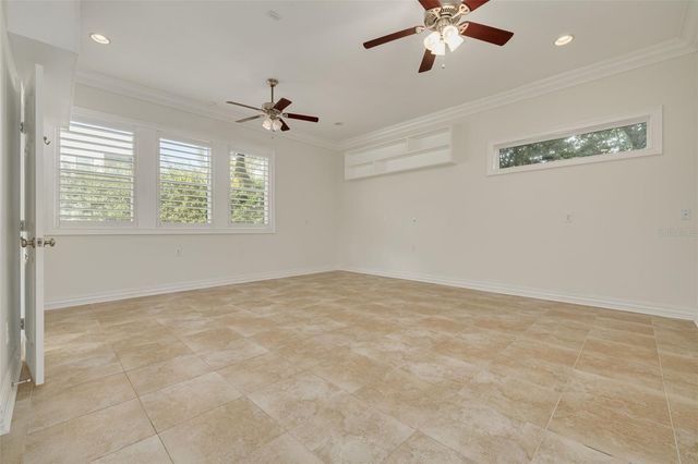 333 30TH AVENUE N, St Petersburg, FL 33704