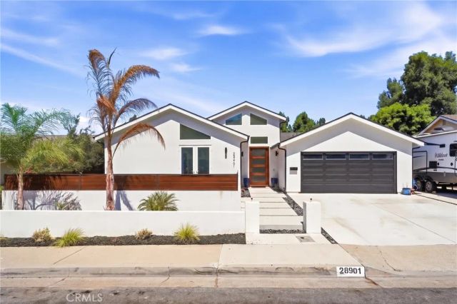 28901 Aloma Avenue, Laguna Niguel, CA 92677