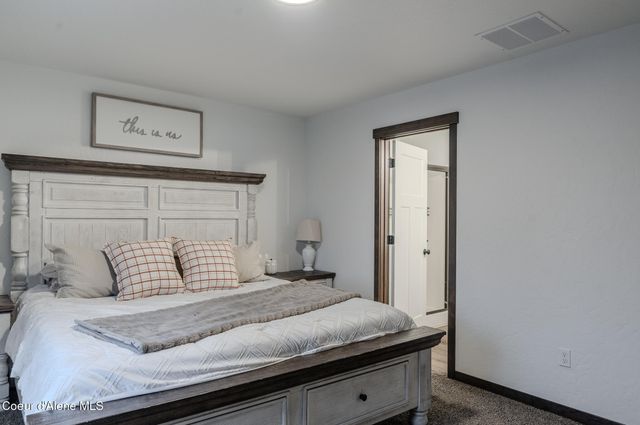 296 W TENNESSEE AVE, Post Falls, ID 83854