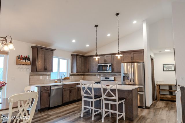 296 W TENNESSEE AVE, Post Falls, ID 83854