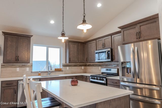 296 W TENNESSEE AVE, Post Falls, ID 83854