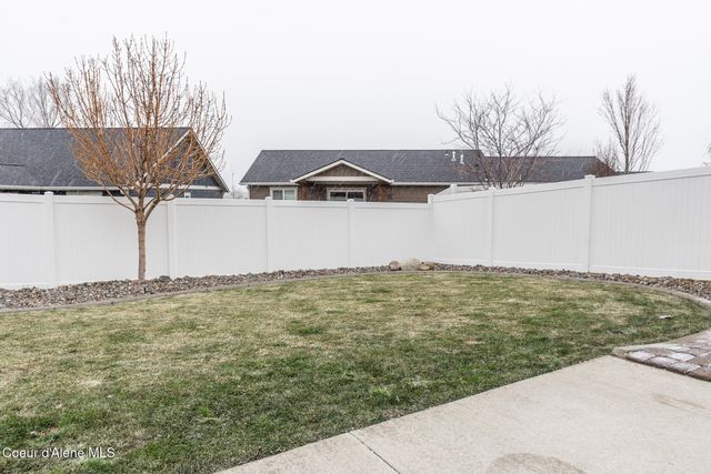 296 W TENNESSEE AVE, Post Falls, ID 83854